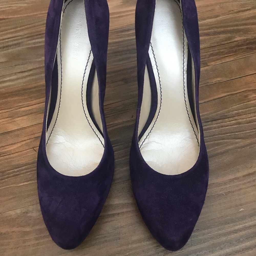 Nine West suede purple heels